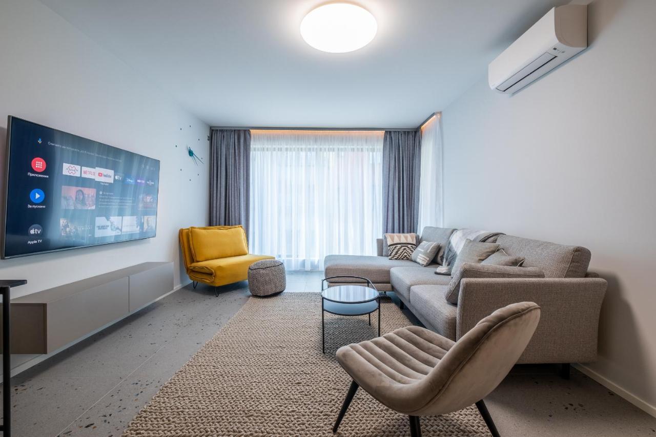 Emirates Lux Apartment And Parking Sofia Eksteriør bilde