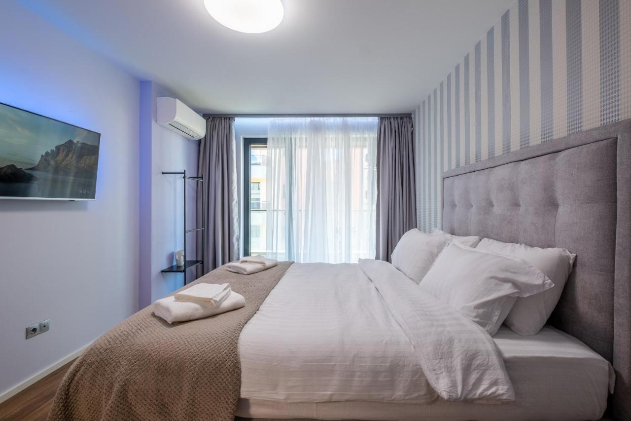 Emirates Lux Apartment And Parking Sofia Eksteriør bilde